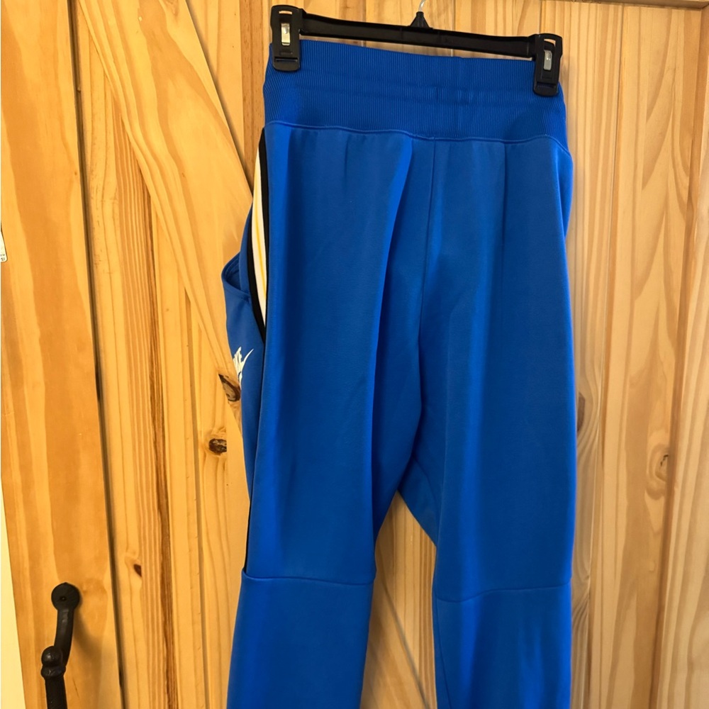 Nike joggers